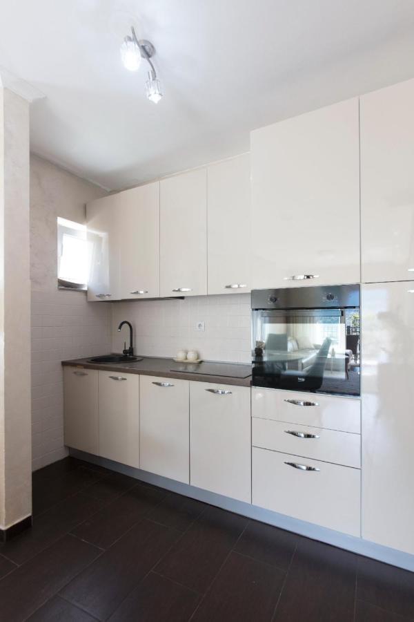 Ena Apartment โกตอร์ ภายนอก รูปภาพ